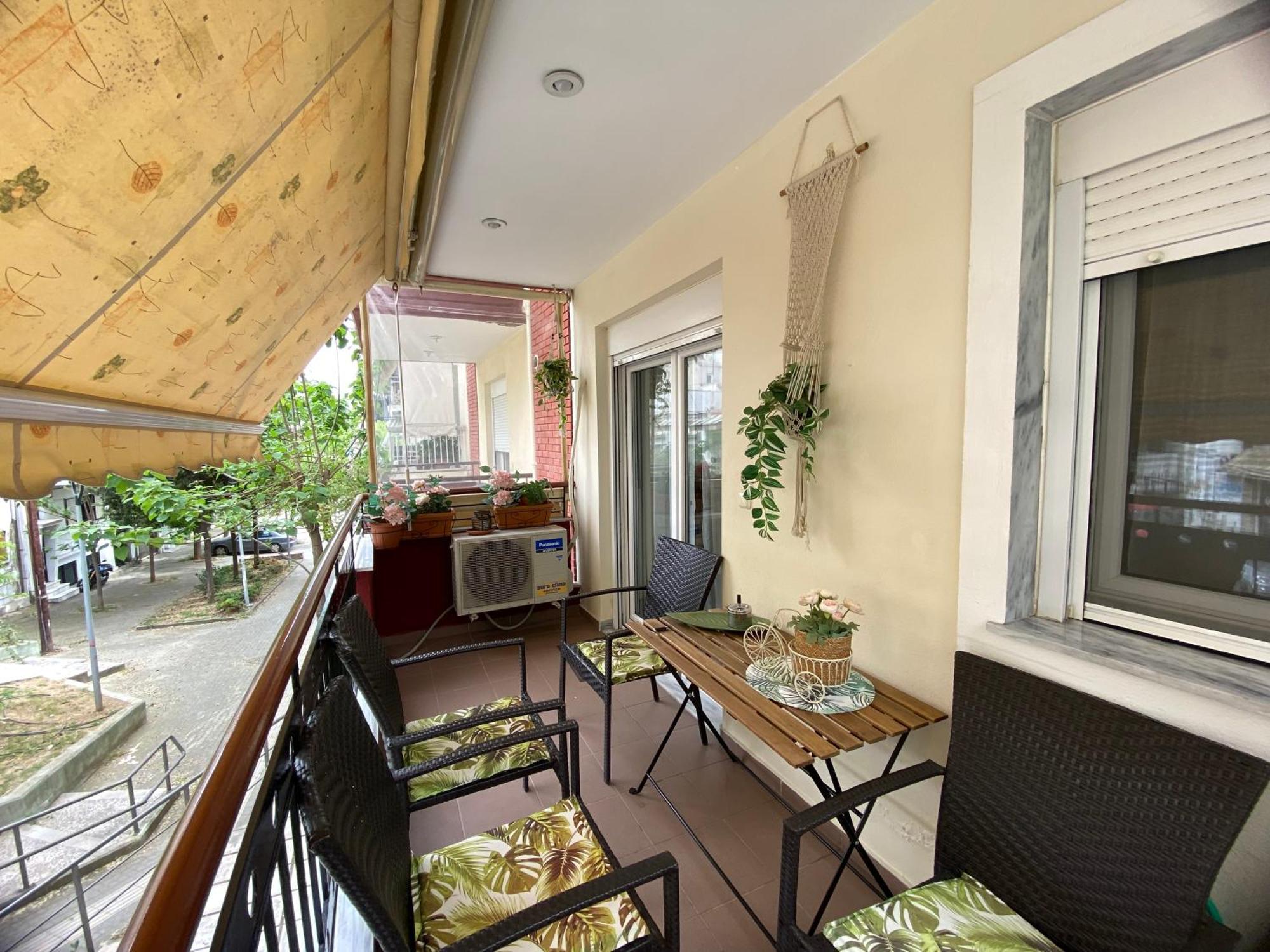 Penny'S Luxury City Apartment Thessaloniki Exterior photo
